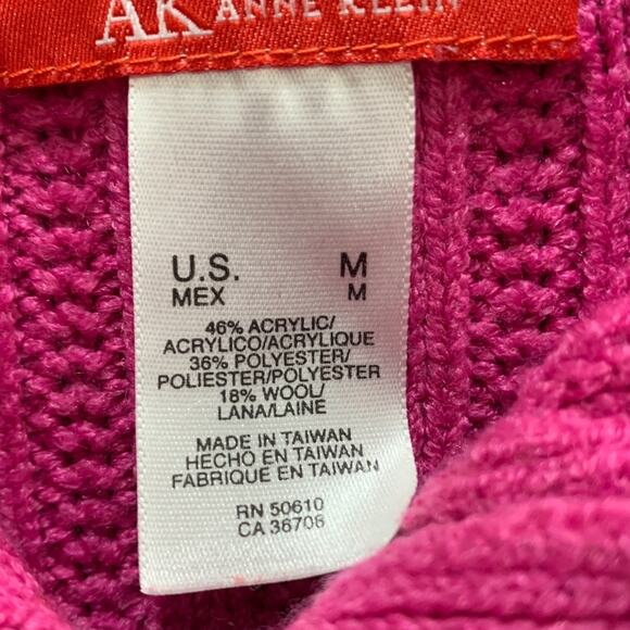 Anne Klein pink cropped sweater button down front cowl collar size M - Picture 6 of 11